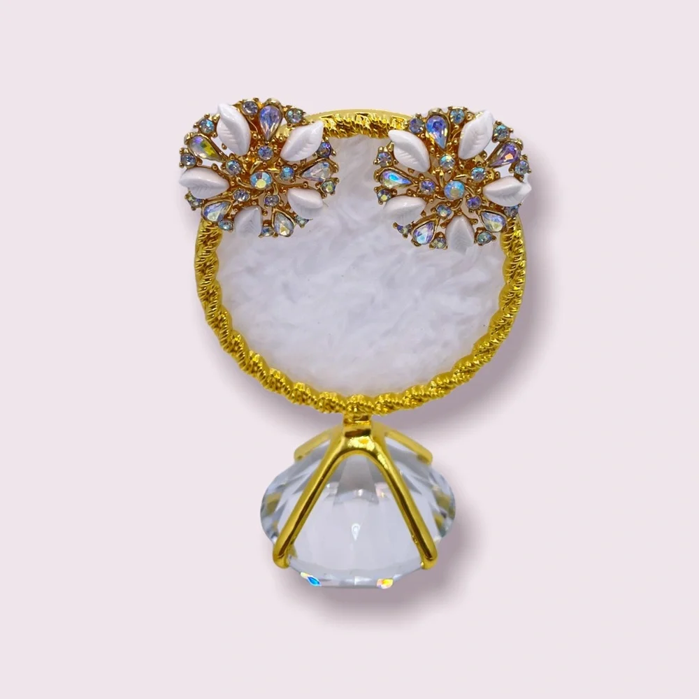 SOLD:Vintage 1960 Signed Trifari Crown Earrings Clip On - Picture 6 of 6